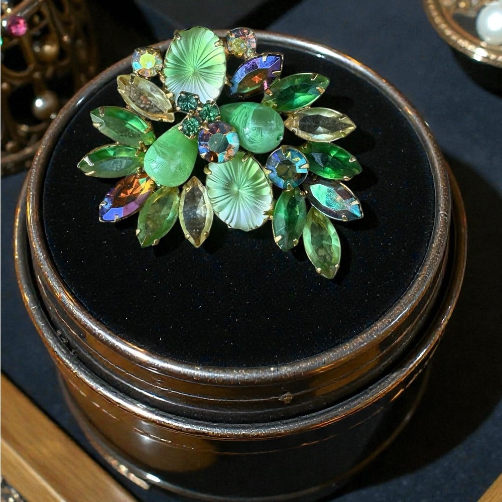VERIFIED JULIANA D&E Molded Pillow Glass Green Givre Navette Rhinestone Brooch